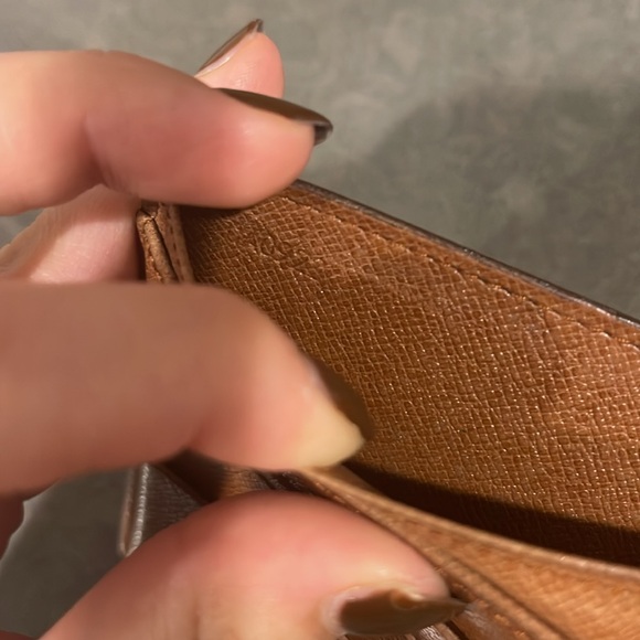 Louis Vuitton Monogram Mens Bifold Wallet - Picture 6 of 11